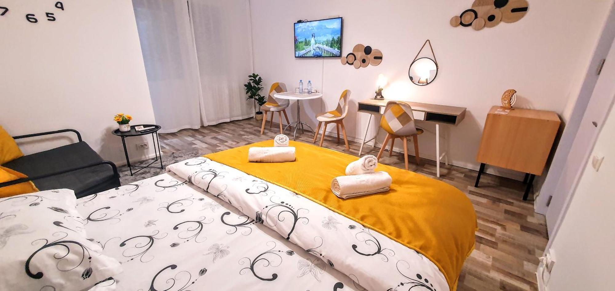 The Yellow King - Luxurious Apartment Βουκουρέστι Εξωτερικό φωτογραφία